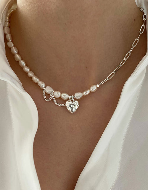 Load image into Gallery viewer, Asymmetry Chain Pearls Necklace
