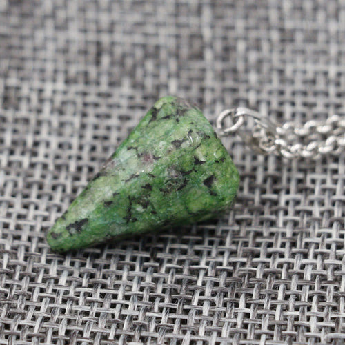 Load image into Gallery viewer, Natural Stone Pendant Necklace